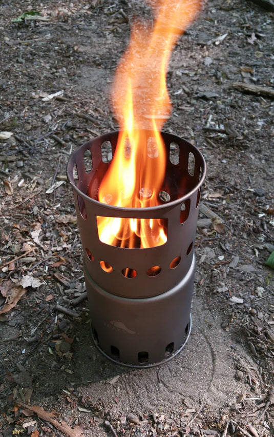 TITANIUM BACKPACKING WOOD BURNING STOVE